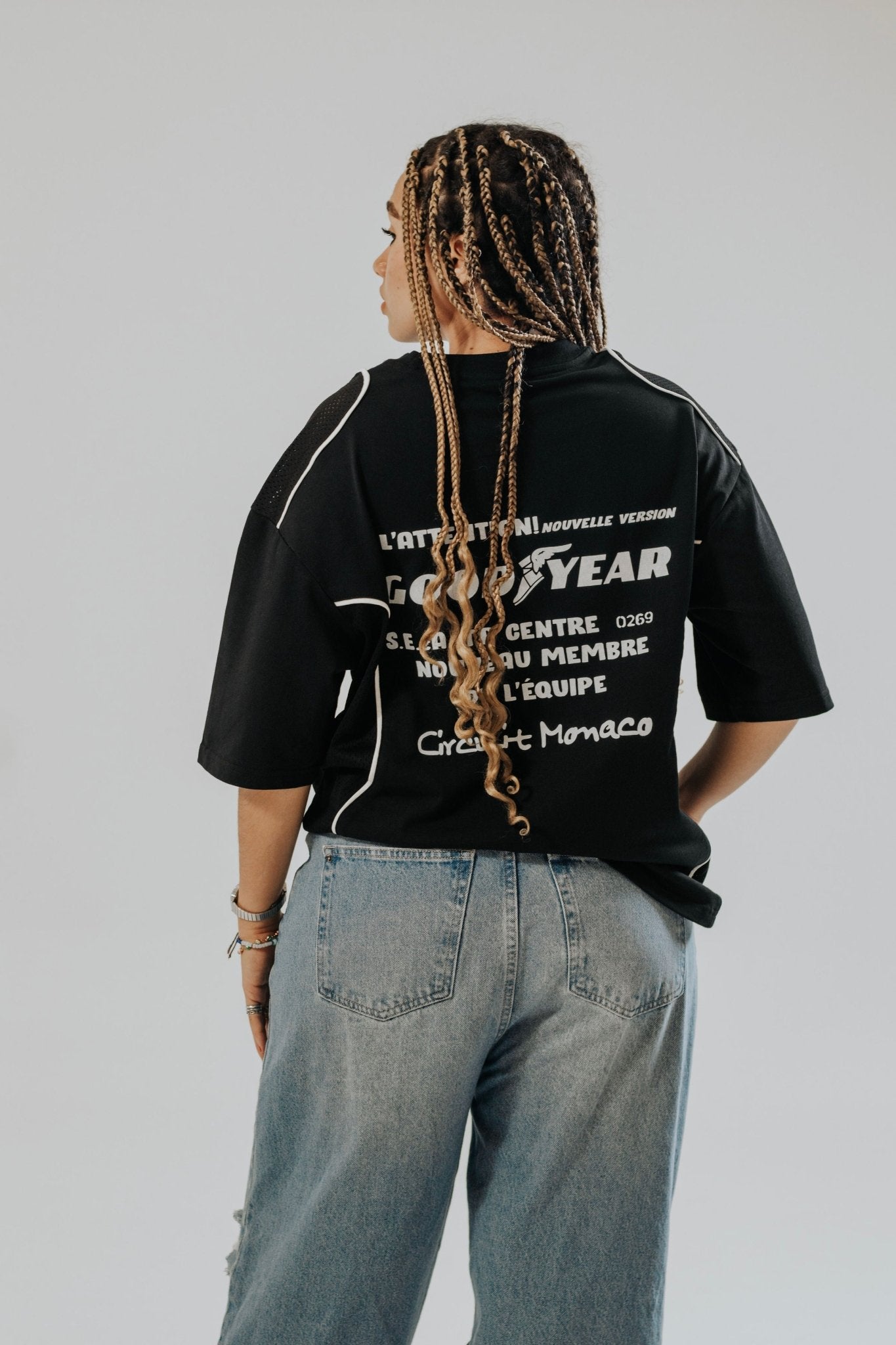 Equipe Maison Varsity Tee - Maison Du Cygne