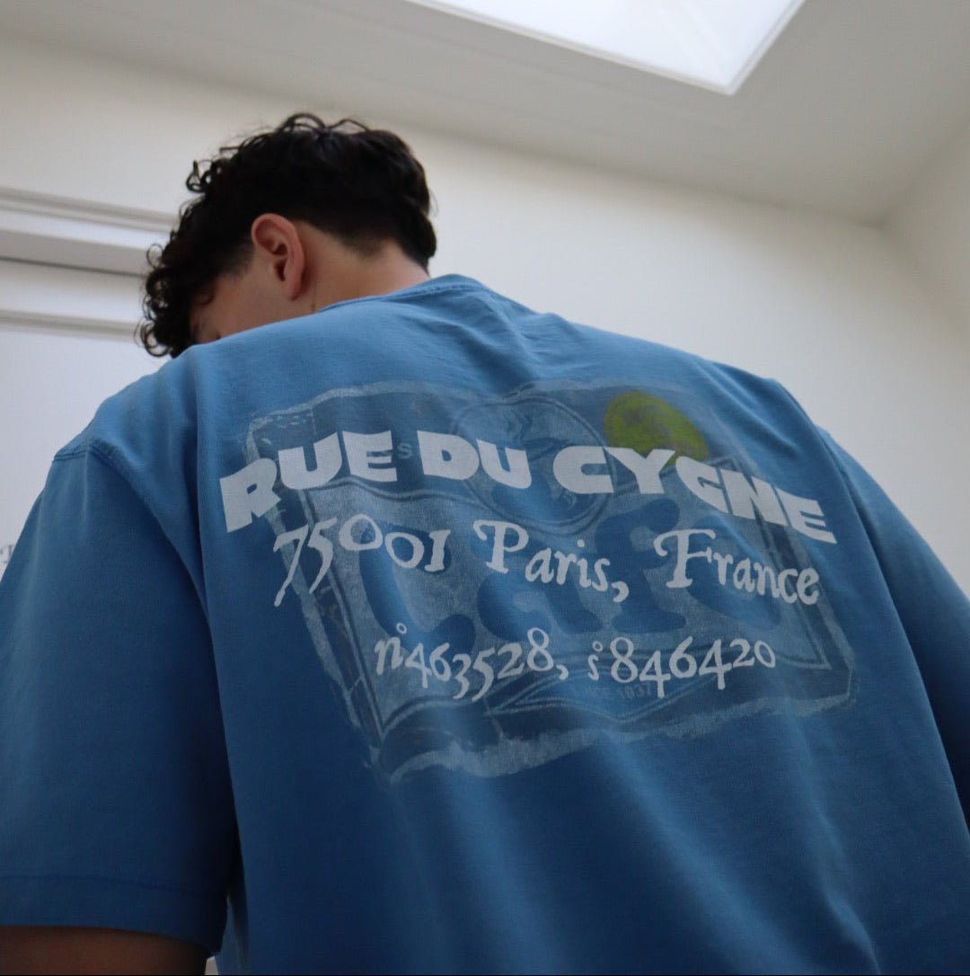 Blue de Café Tee - Maison Du Cygne