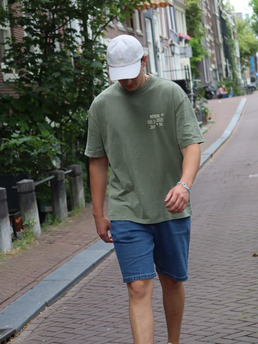Members Only Tee - Maison Du Cygne