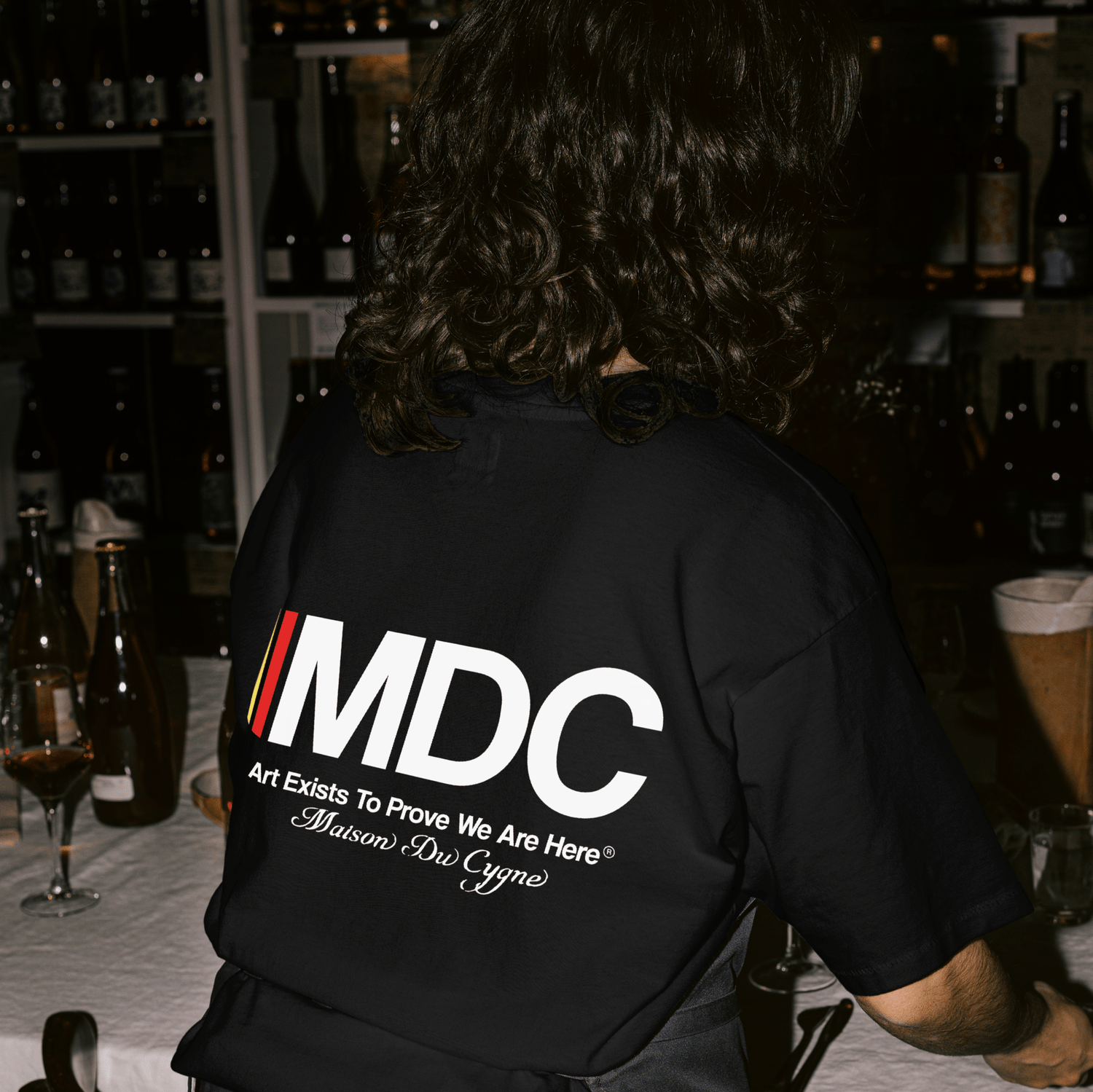 Icon Tee - Maison Du Cygne