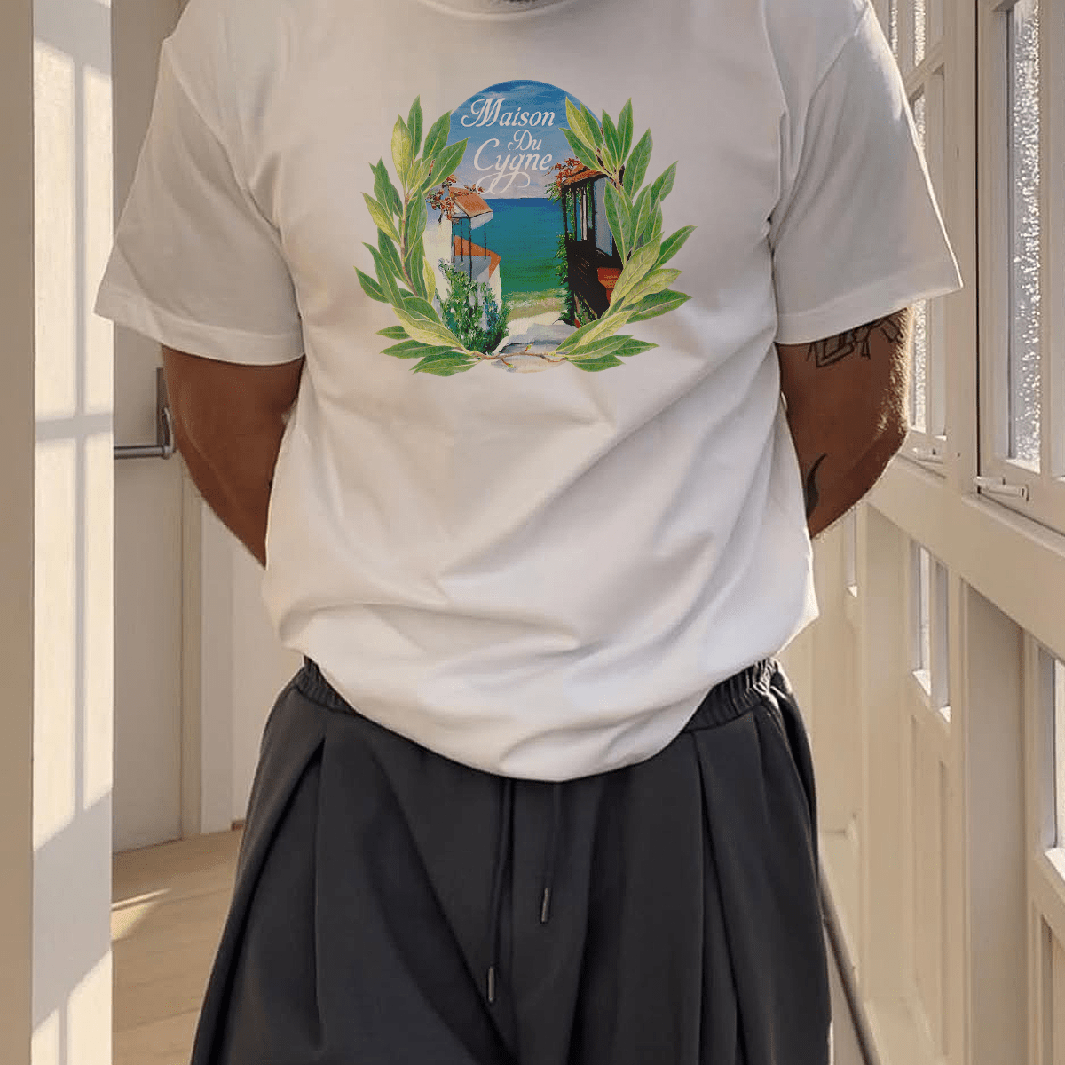 Riviera Tee - Maison Du Cygne