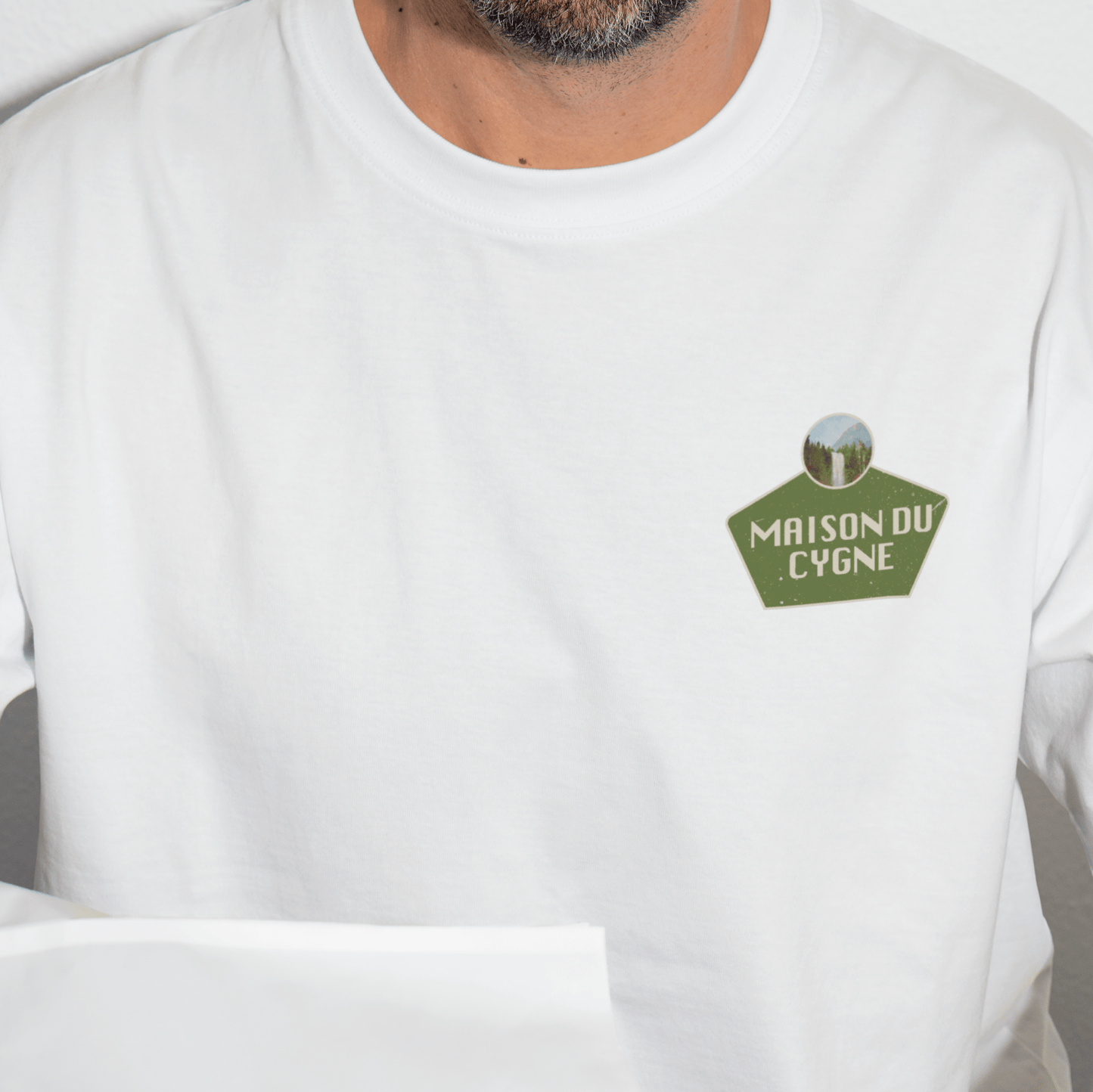 Town and Country Tee - Maison Du Cygne