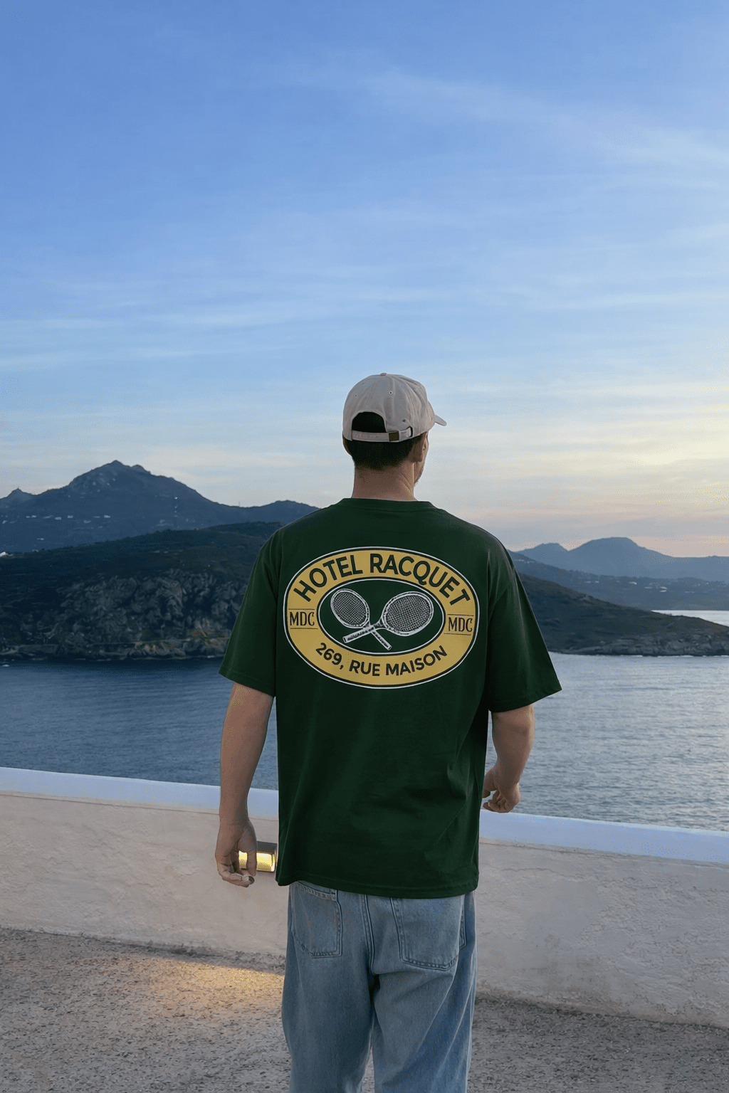 HOTEL RACQUET TEE - Maison Du Cygne