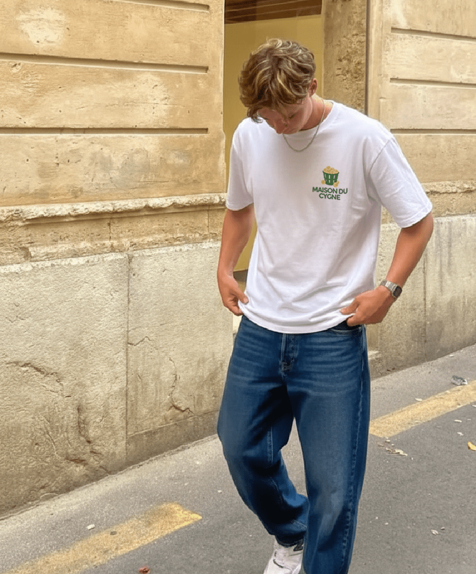 Club Practice Tee - Maison Du Cygne