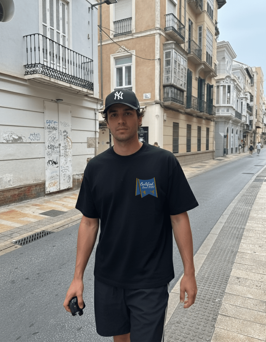 THE RIBBON CLUB TEE - Maison Du Cygne