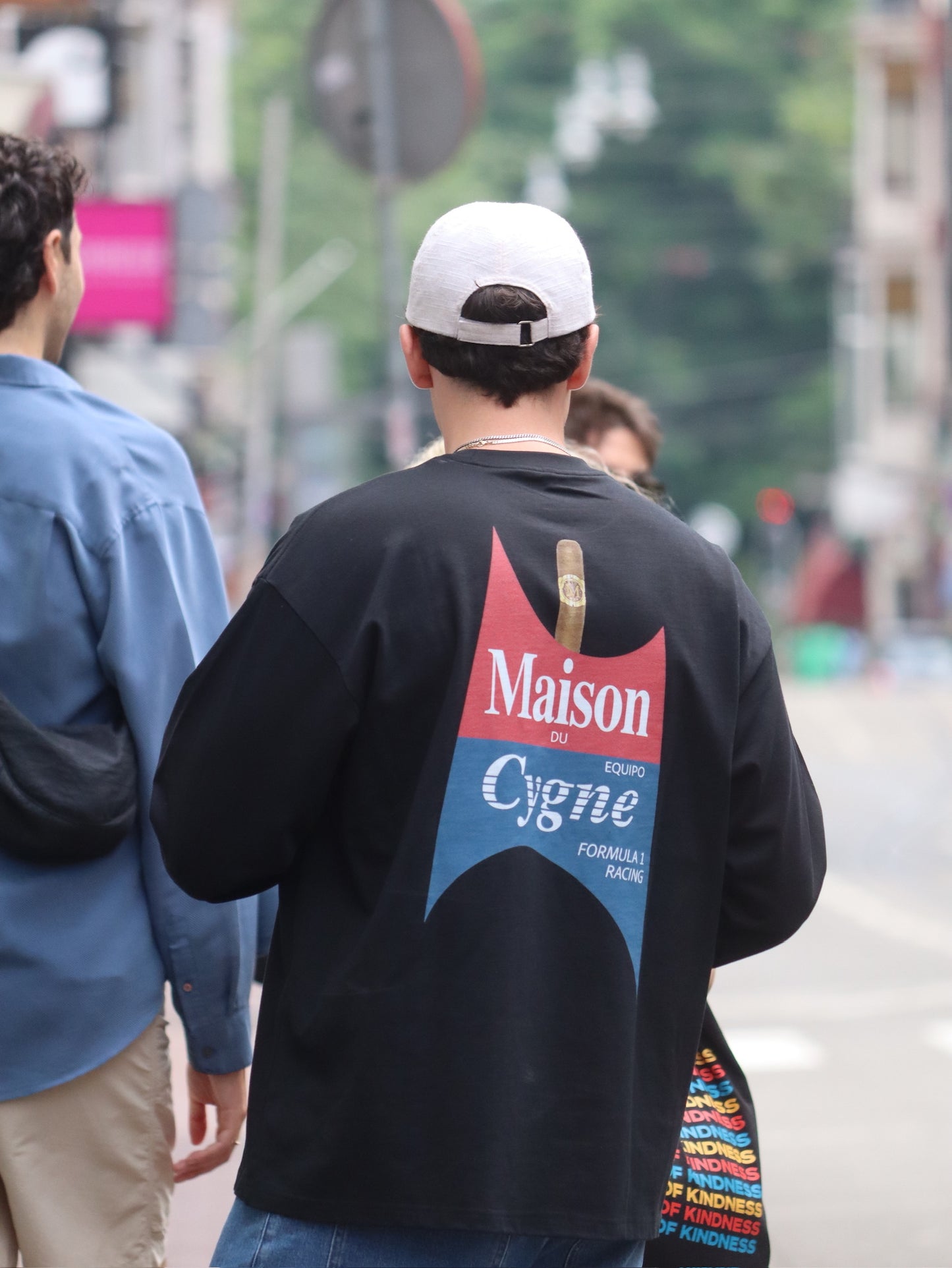 Saint Cendre Long Sleeve Tee - Maison Du Cygne