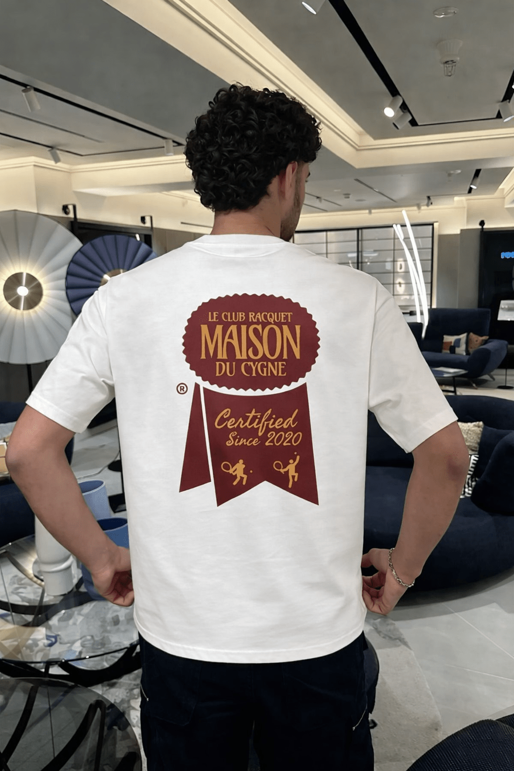 THE RIBBON CLUB TEE - Maison Du Cygne